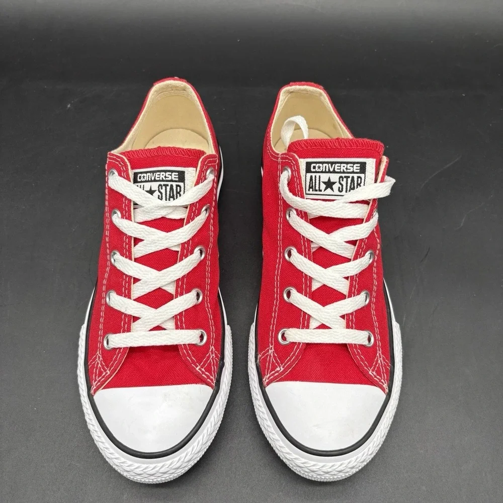 Converse Chuck Taylor All Star Low Top Youth Size 3‎ Red Canvas Sneakers 3J236